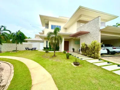 Sobrado com 4 Quartos para alugar, 470m² no Condomínio Belvedere, Cuiabá