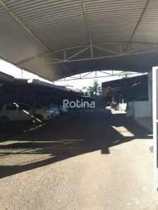 Lote/Terreno à venda, 560m² no Umuarama, Uberlândia