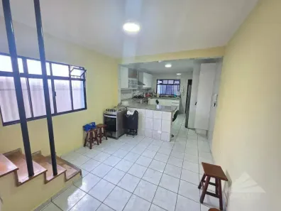 Sobrado com 3 Quartos à venda, 181m² no Vila América, Santo André