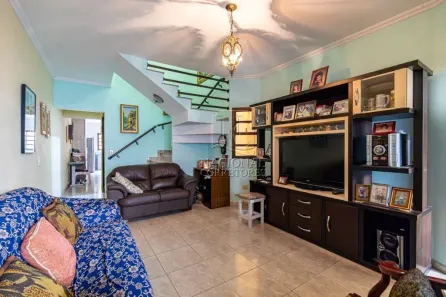 Sobrado com 3 Quartos à venda, 201m² no Parque das Nações, Santo André