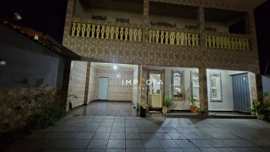 Casa com 4 Quartos à venda, 346m² no Fátima II, Pouso Alegre