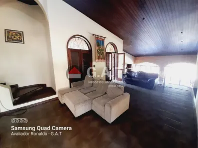 Fazenda/Sítio com 5 Quartos à venda, 612m² no Chácaras Leão, Votorantim