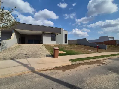 Casa de Condomínio com 3 Quartos à venda, 259m² no Jd Arco Rio Verde, Araçoiaba da Serra