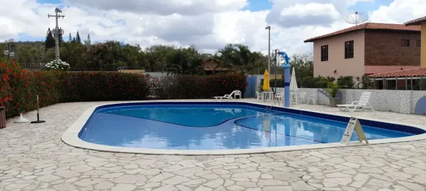 Casa de Condomínio com 5 Quartos para alugar, 98m² no Alpes Suiços, Gravatá