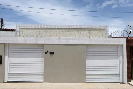 Casa com 3 Quartos à venda, 200m² no Jabotiana, Aracaju
