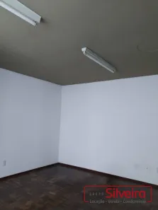 Sala Comercial à venda, 32m² no Azenha, Porto Alegre
