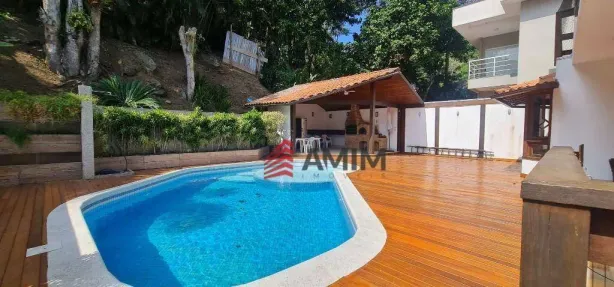 Casa de Condomínio com 5 Quartos à venda, 394m² no Itacoatiara, Niterói