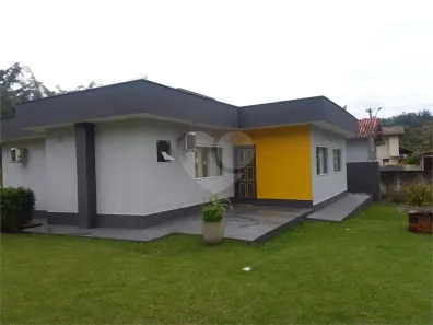 Casa de Condomínio com 3 Quartos à venda, 107m² no Várzea das Moças, Niterói