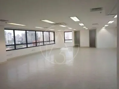 Sala Comercial com 1 Quarto para alugar, 226m² no Cambuí, Campinas