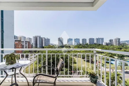 Apartamento com 2 Quartos à venda, 65m² no Jardim Europa, Porto Alegre