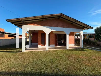 Casa com 5 Quartos à venda, 182m² no Centro, Xangri-Lá