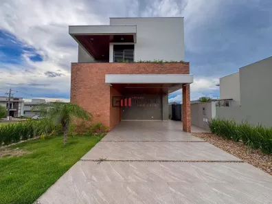 Sobrado com 4 Quartos à venda, 242m² no Conjunto Habitacional Alexandre Urbanas, Londrina