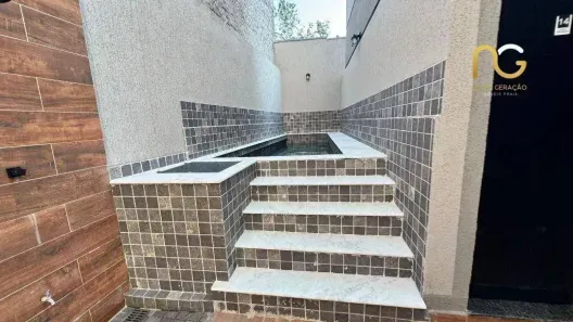 Casa de Condomínio com 2 Quartos à venda, 54m² no Caiçara, Praia Grande