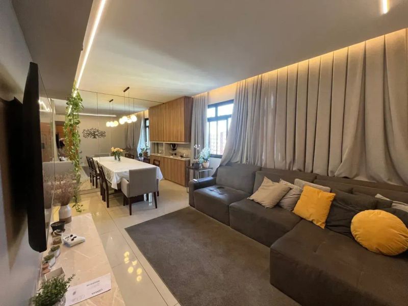 Apartamento com 3 quartos — Savassi, Belo Horizonte