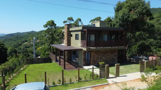 Casa com 4 Quartos à venda, 162m² no Praia da Ferrugem, Garopaba