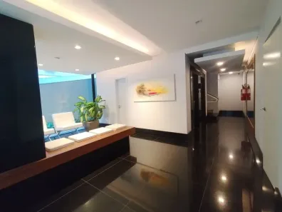Apartamento com 3 Quartos para alugar, 90m² no Petrópolis, Porto Alegre