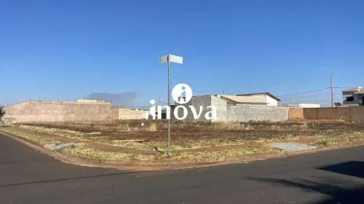 Lote/Terreno à venda, 255m² no Parque das Laranjeiras, Uberaba