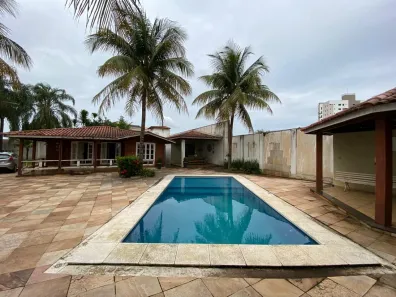Casa com 3 Quartos à venda, 284m² no Jardim Colina, Uberlândia
