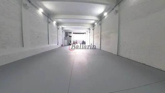 Galpão/Depósito/Armazém à venda, 449m² no Vila Assunção, Santo André