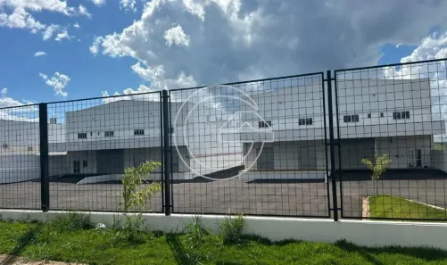 Imóvel Comercial para alugar, 1612m² no Centro, Marília