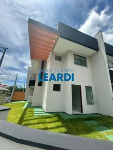 Sobrado com 3 Quartos à venda, 113m² no Forquilhas, São José