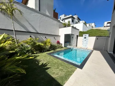 Casa de Condomínio com 4 Quartos à venda, 260m² no Cézar de Souza, Mogi das Cruzes