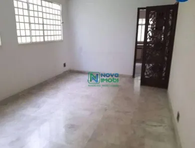 Casa com 5 Quartos à venda, 239m² no Centro, Piracicaba