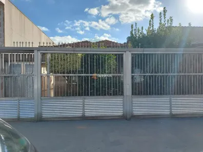 Casa com 3 Quartos à venda, 270m² no Parque Novo Mundo, São Paulo
