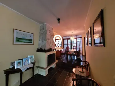 Casa com 6 Quartos à venda, 244m² no Vila Mariana, São Paulo