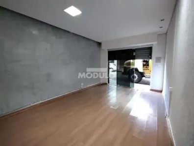Ponto Comercial para alugar, 46m² no Centro, Uberlândia