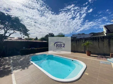 Casa com 3 Quartos à venda, 400m² no Itaipu, Niterói