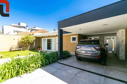 Casa com 5 Quartos à venda, 236m² no Santa Quitéria, Curitiba