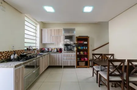 Casa com 3 Quartos à venda, 235m² no Santa Tereza, Porto Alegre