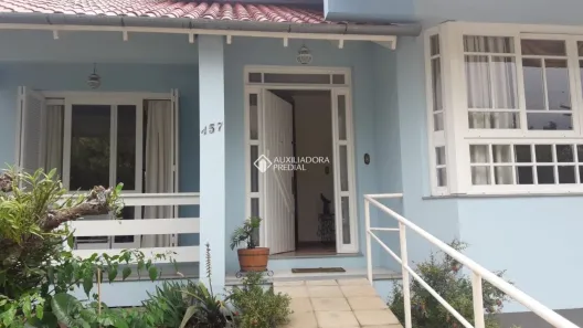 Casa com 3 Quartos à venda, 240m² no São Roque, Bento Gonçalves