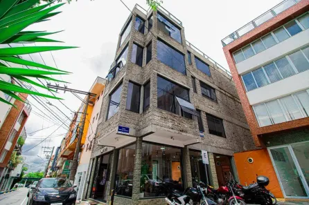 Prédio Comercial para venda ou aluguel, 493m² no Alphaville, Santana de Parnaíba