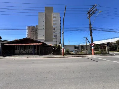Casa com 3 Quartos à venda, 338m² no Gravatá, Navegantes