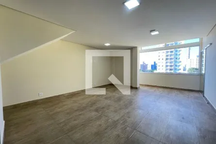 Casa com 3 Quartos à venda, 277m² no Jaguaré, São Paulo