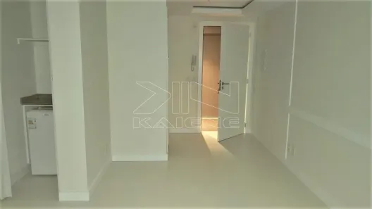 Sala Comercial à venda, 33m² no Praia de Belas, Porto Alegre