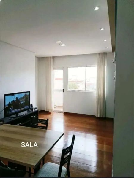 Apartamento com 3 quartos — Carlos Prates, Belo Horizonte