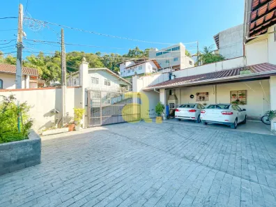 Casa com 6 Quartos à venda, 474m² no Escola Agrícola, Blumenau