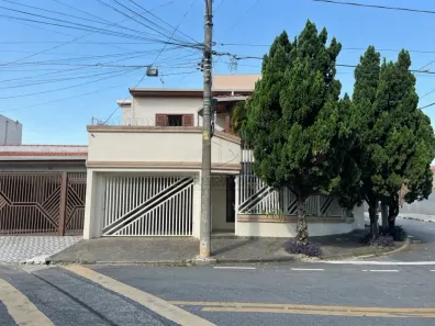 Sobrado com 3 Quartos à venda, 200m² no Jardim Saira, Sorocaba