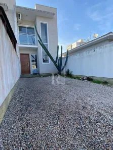 Sobrado com 3 Quartos à venda, 90m² no Universitário, Tijucas