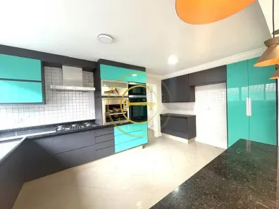 Casa com 4 Quartos para venda ou aluguel, 400m² no Alphaville, Santana de Parnaíba