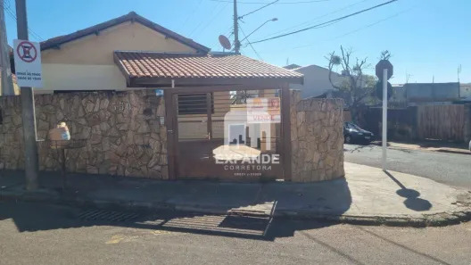 Casa com 2 Quartos à venda, 107m² no Vila São Lúcio, Botucatu