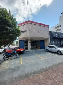 Galpão/Depósito/Armazém com 5 Quartos à venda, 800m² no Farias Brito, Fortaleza