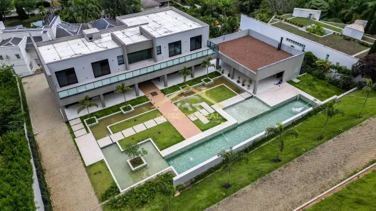 Casa de Condomínio com 4 Quartos à venda, 1305m² no Residencial Tamboré, Barueri