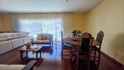 Sobrado com 4 Quartos à venda, 252m² no Interlagos, São Paulo