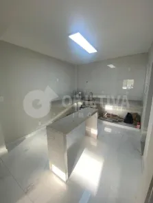 Apartamento com 3 Quartos à venda, 80m² no Presidente Roosevelt, Uberlândia