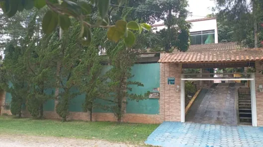 Fazenda/Sítio com 3 Quartos à venda, 1170m² no Parque das Rosas, Cotia