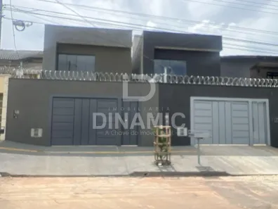 Sobrado com 4 Quartos à venda, 205m² no Jardim Atlântico, Goiânia